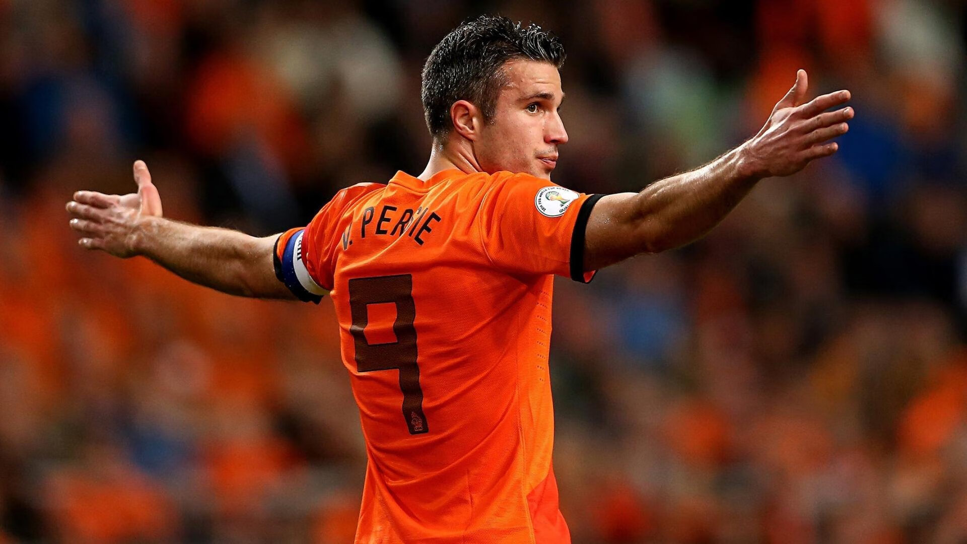 世界排名争夺战之夜,范戴克关键节点连续得分,诠释何为定海神针