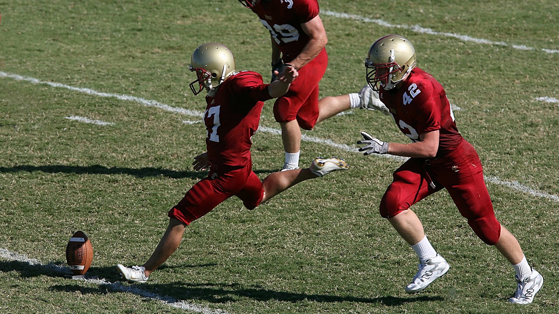 迪亚斯打出统治级数据，葡萄牙封锁波兰，一场现代足球的战术解剖